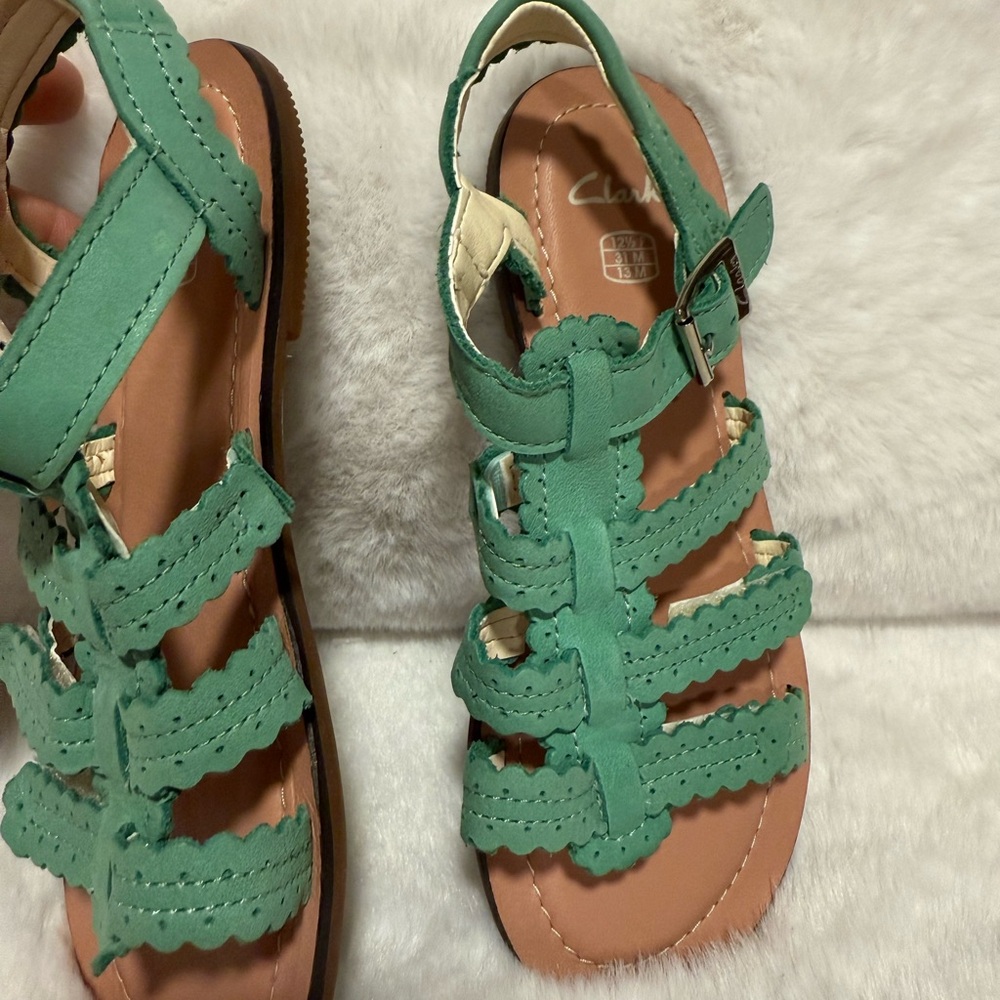Leather sandals Clarks. New